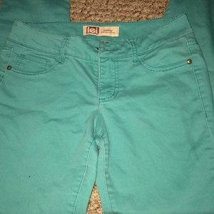 Skinny jeans